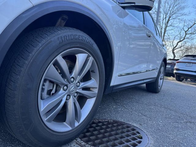 Used 2023 Acura MDX SH-AWD image 10