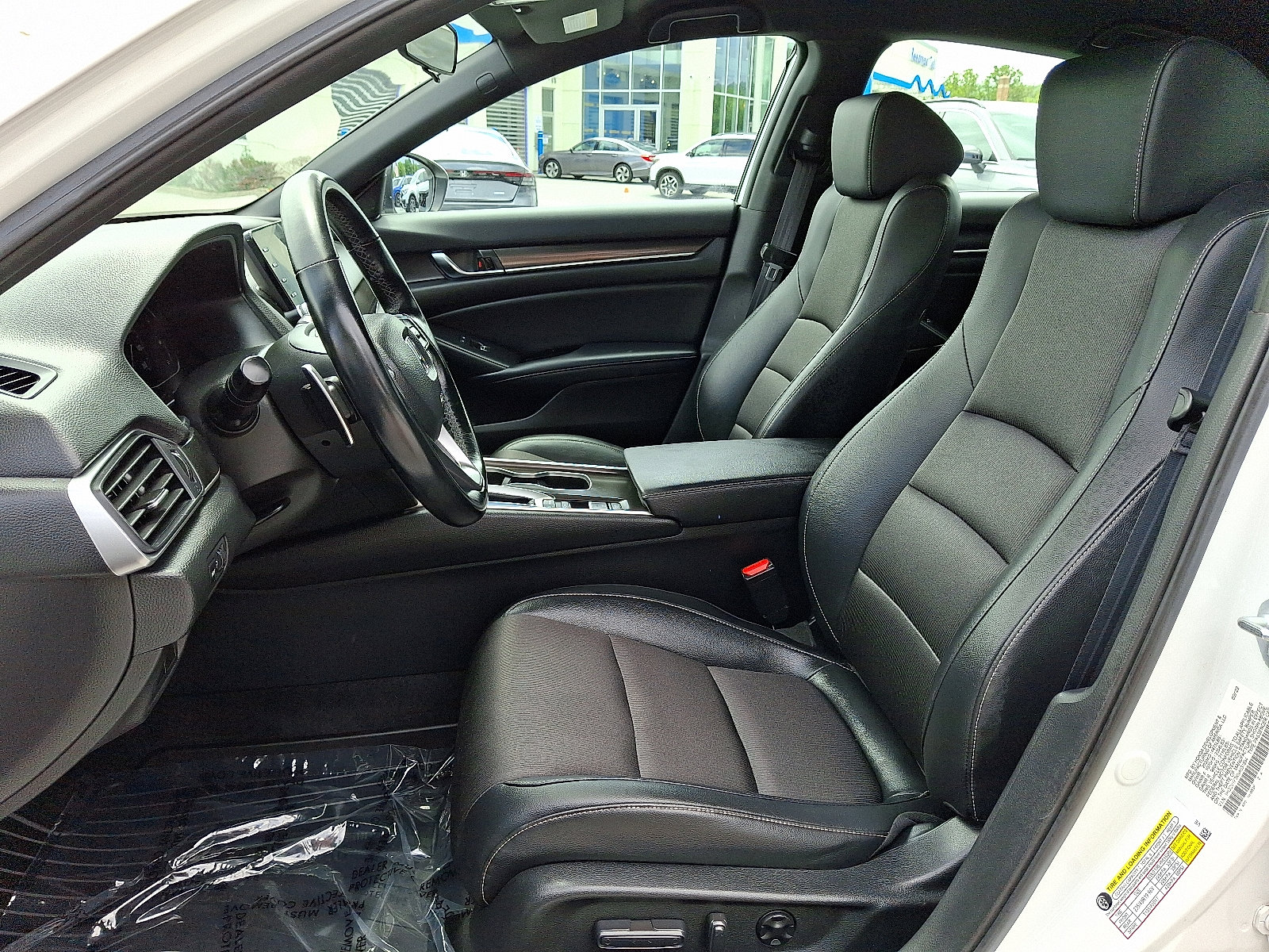 Used 2022 Honda Accord Sport image 13