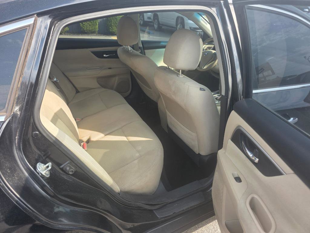 Used 2015 Nissan Altima 2.5 S w/ Power Driver Seat Package FWD image 11