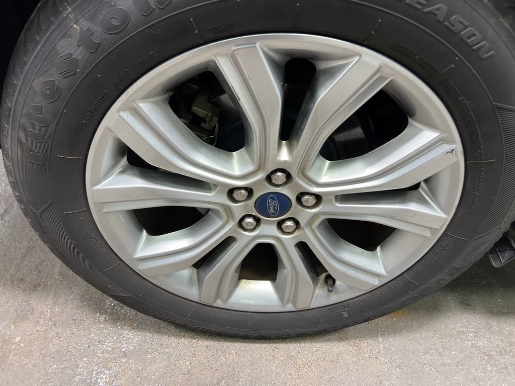 Used 2021 Ford Edge Titanium w/ Cargo Accessory Package FWD image 41