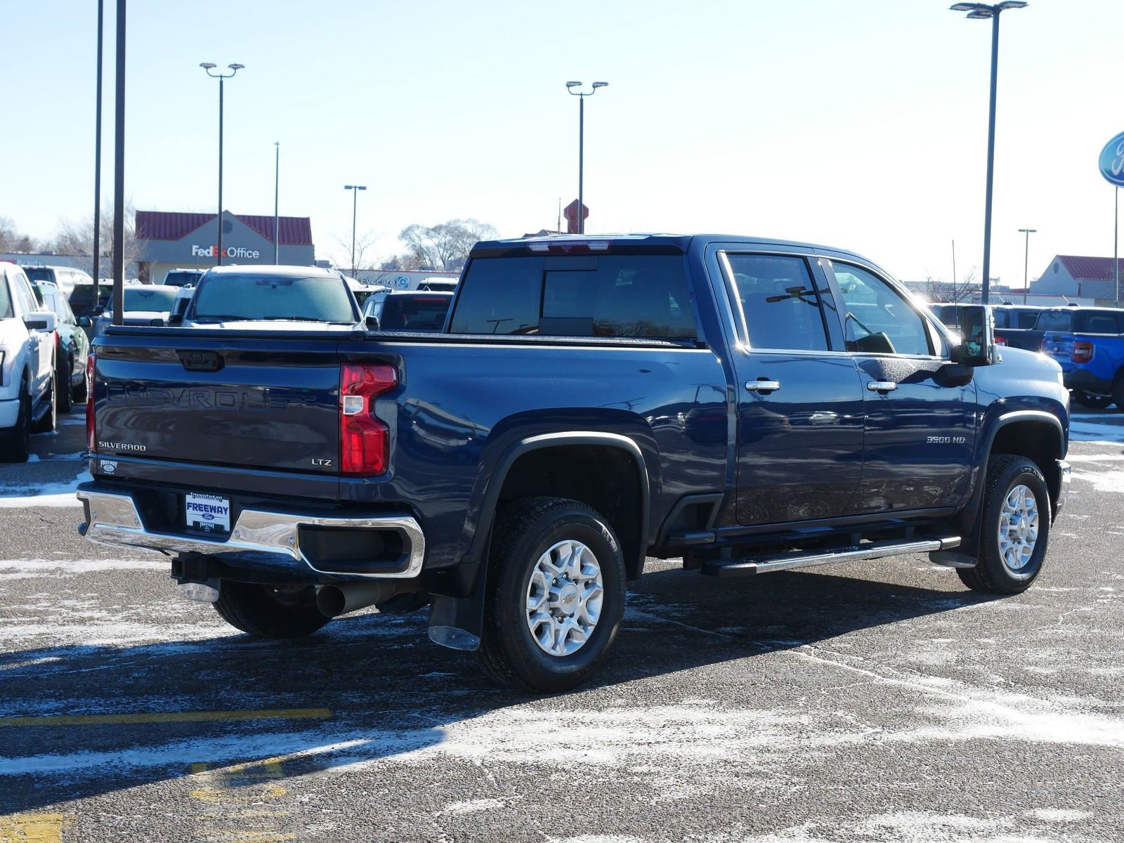 Used 2022 Chevrolet Silverado 3500 LTZ w/ LTZ Convenience Package image 6