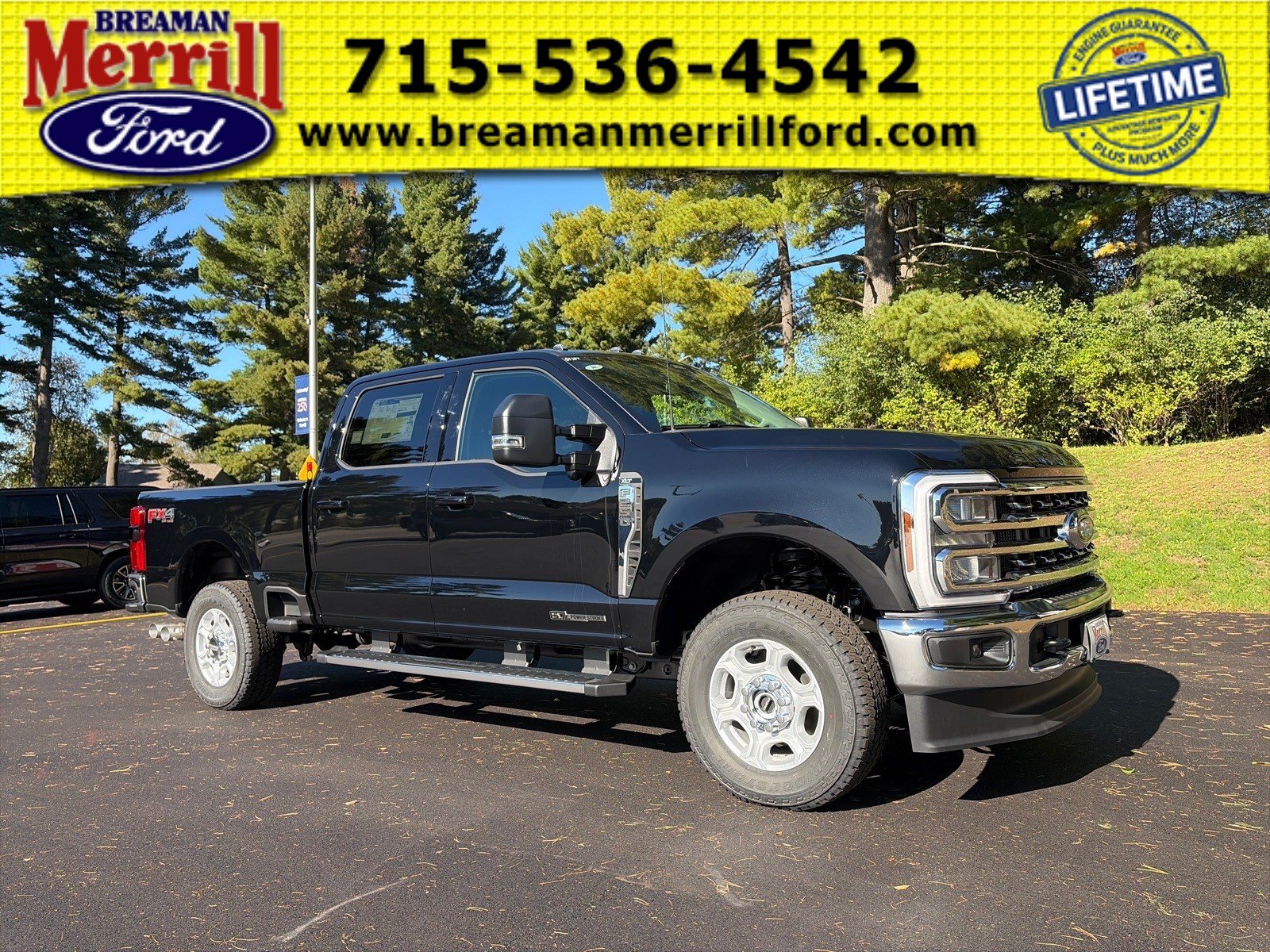 New 2026 Ford F250 XLT w/ XLT Premium Package AWD/4WD image 1