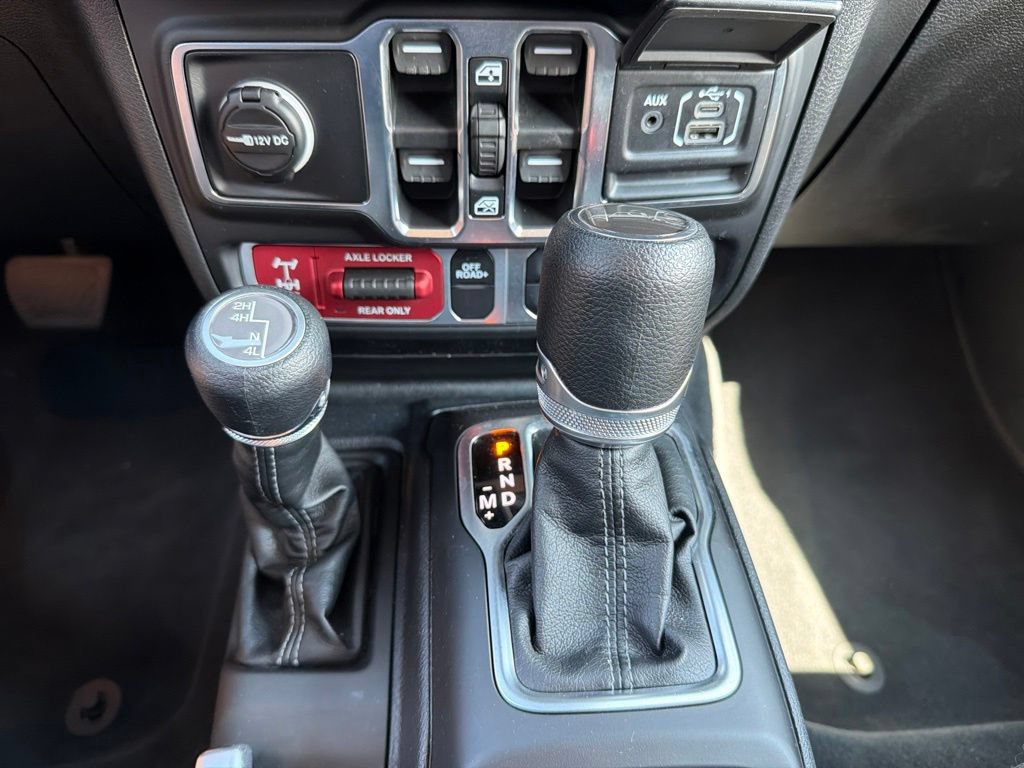 Used 2026 Jeep Gladiator Mojave AWD/4WD image 26
