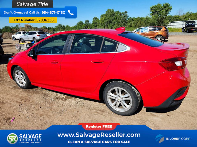 Used 2017 Chevrolet Cruze LT w/ Convenience Package FWD image 3