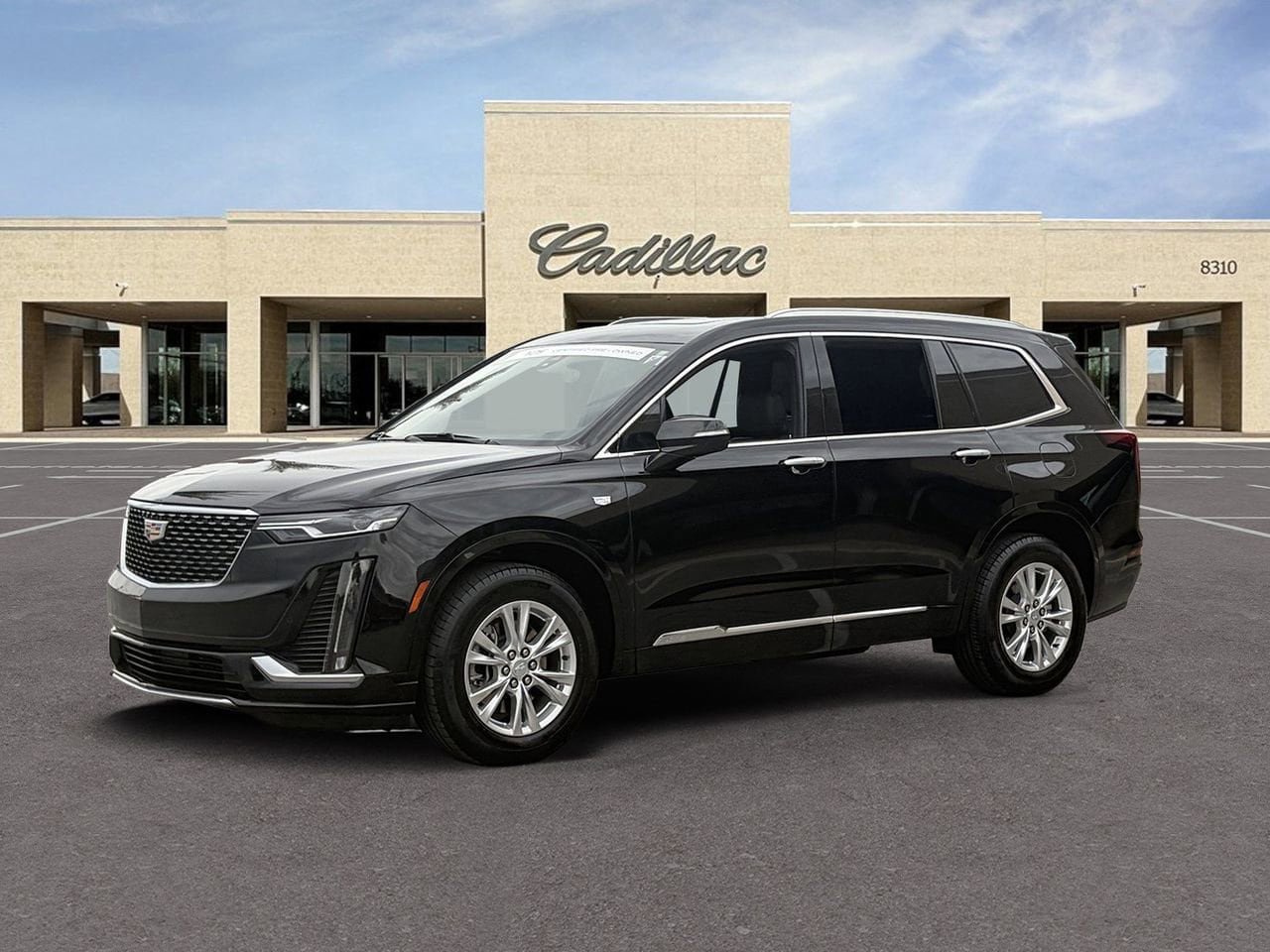 Certified 2025 Cadillac XT6 Luxury FWD image 34