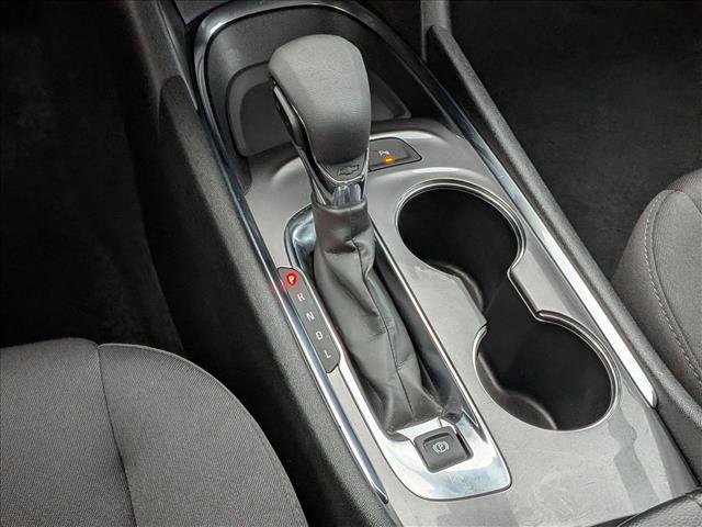 Used 2025 Chevrolet Malibu LT image 12