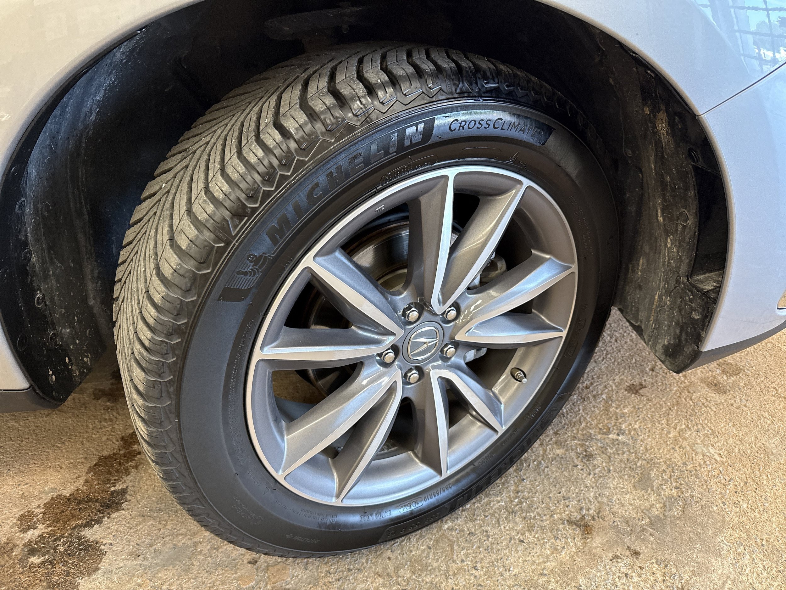 Used 2019 Acura RDX w/ Technology Package AWD/4WD image 13