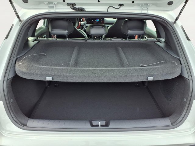 New 2026 Kia K4 GT-Line Turbo FWD image 5