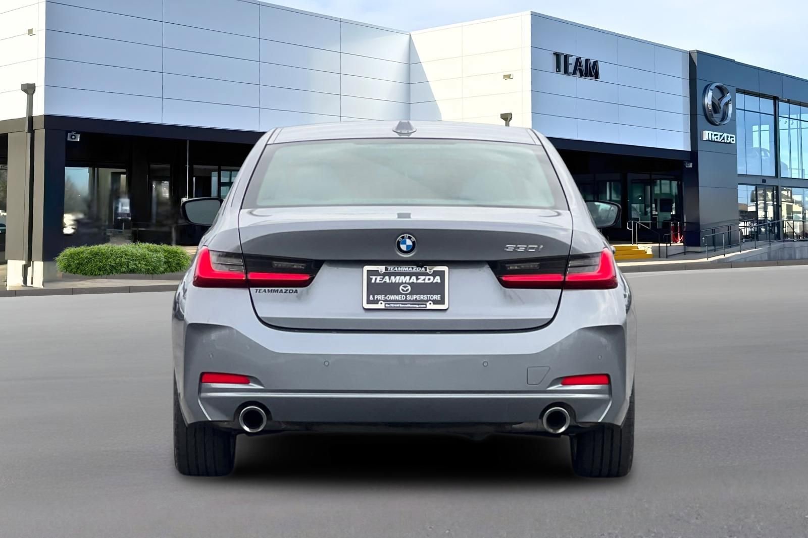 Used 2024 BMW 330i Sedan image 5