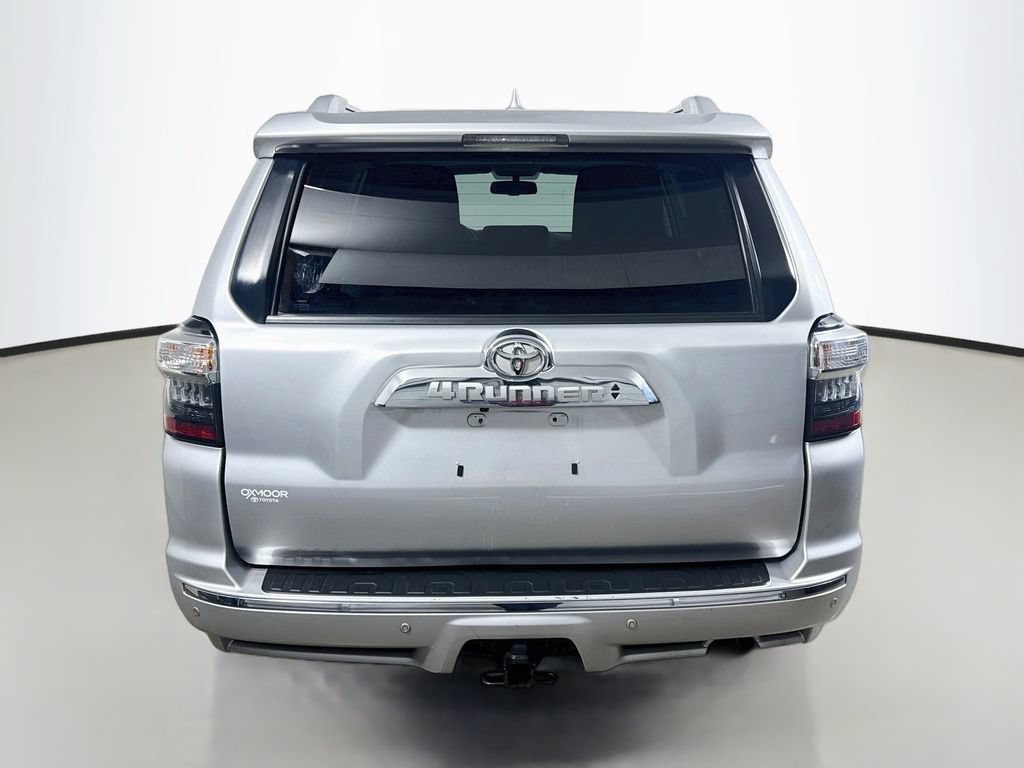 Used 2014 Toyota 4Runner Limited AWD/4WD image 6
