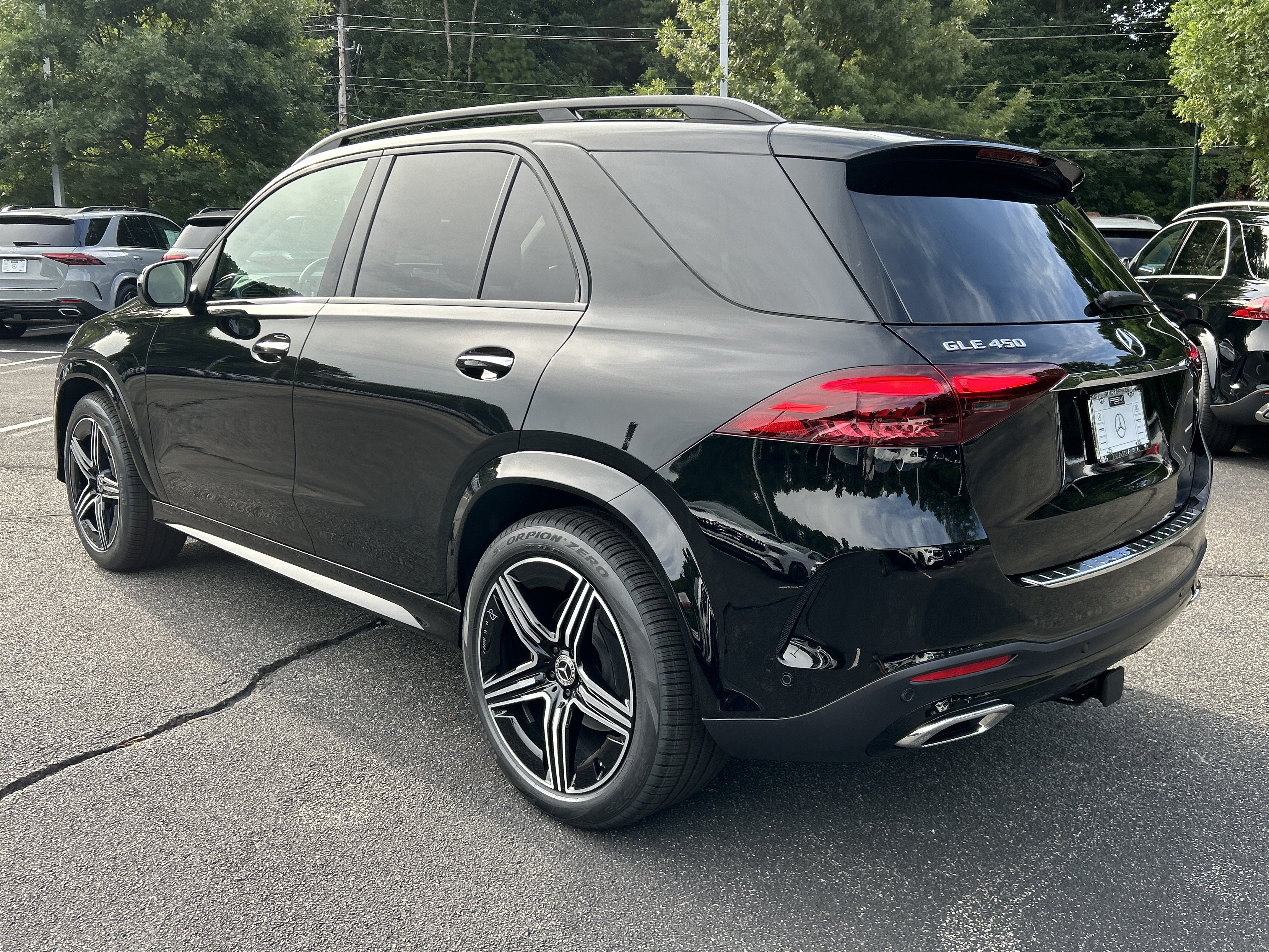 New 2026 Mercedes-Benz GLE 450 4MATIC image 11