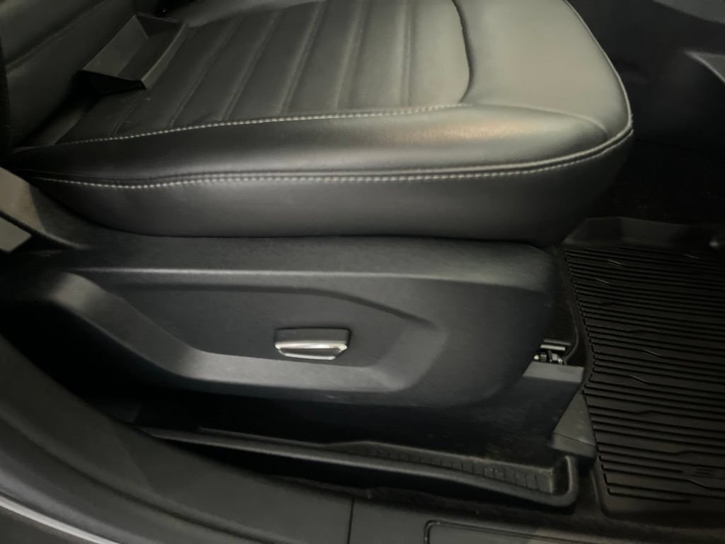 Used 2017 Ford Edge SEL w/ Equipment Group 201A AWD/4WD image 58