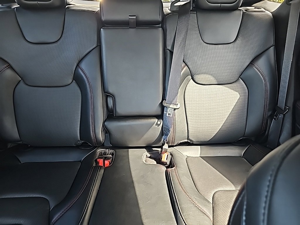 Certified 2022 Jeep Cherokee Trailhawk w/ Sound & Nav Group image 37