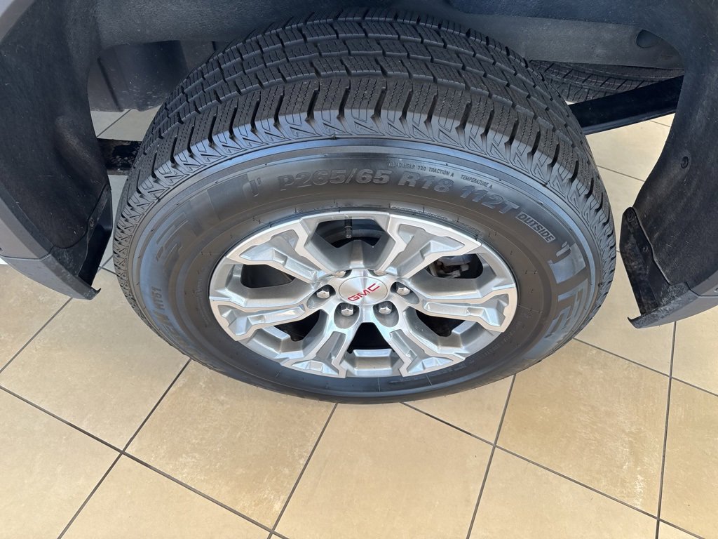 Used 2024 GMC Sierra 1500 SLT image 10