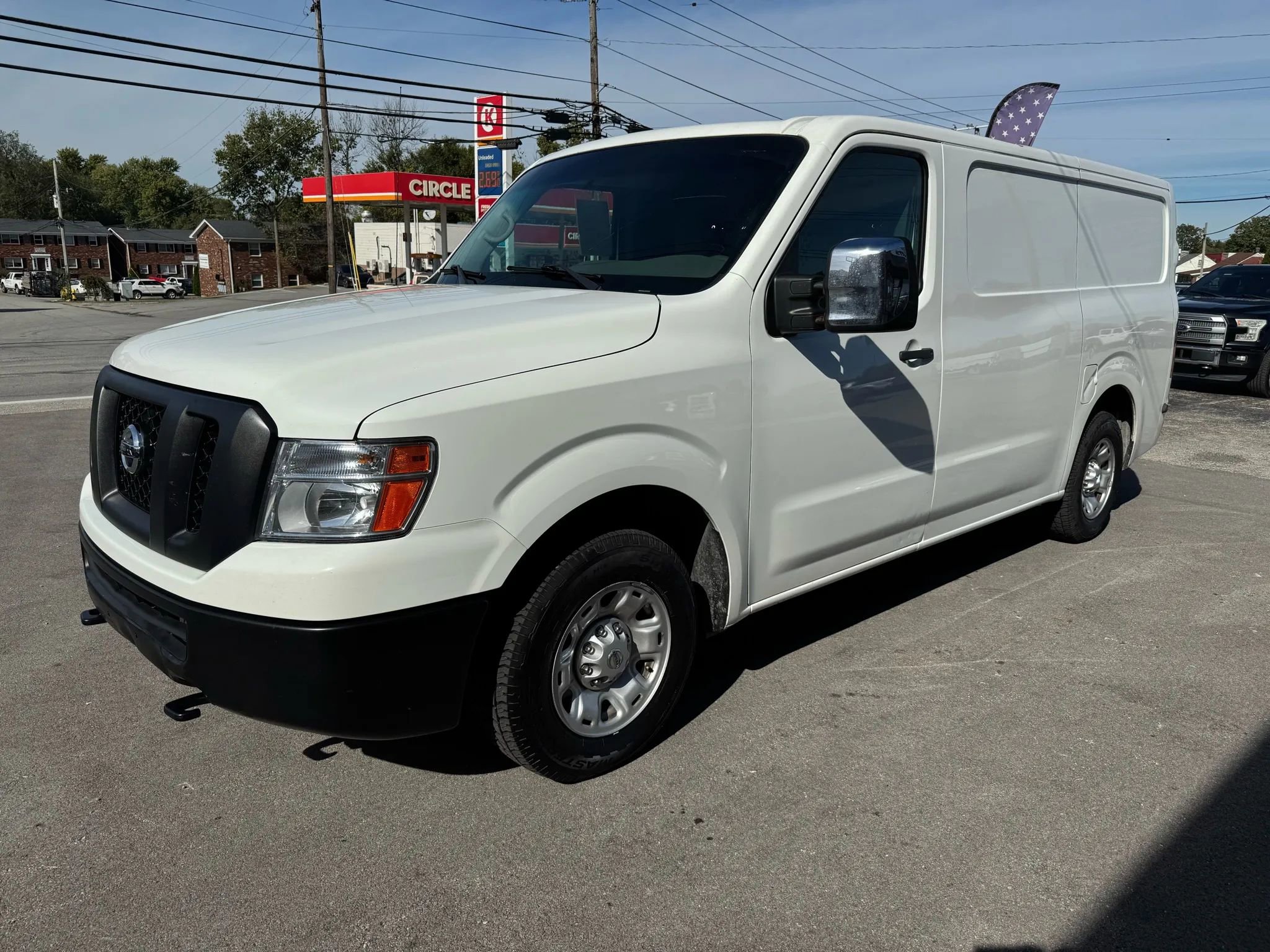 Used 2019 Nissan NV 2500 SV image 6