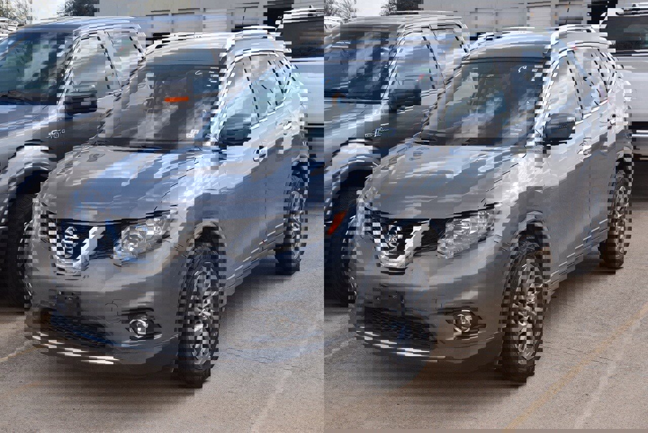 Used 2016 Nissan Rogue SL image 1