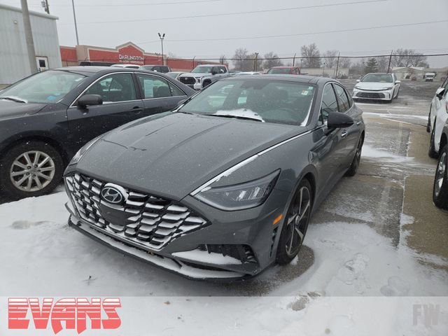 Used 2021 Hyundai Sonata SEL Plus w/ Tech Package image 3