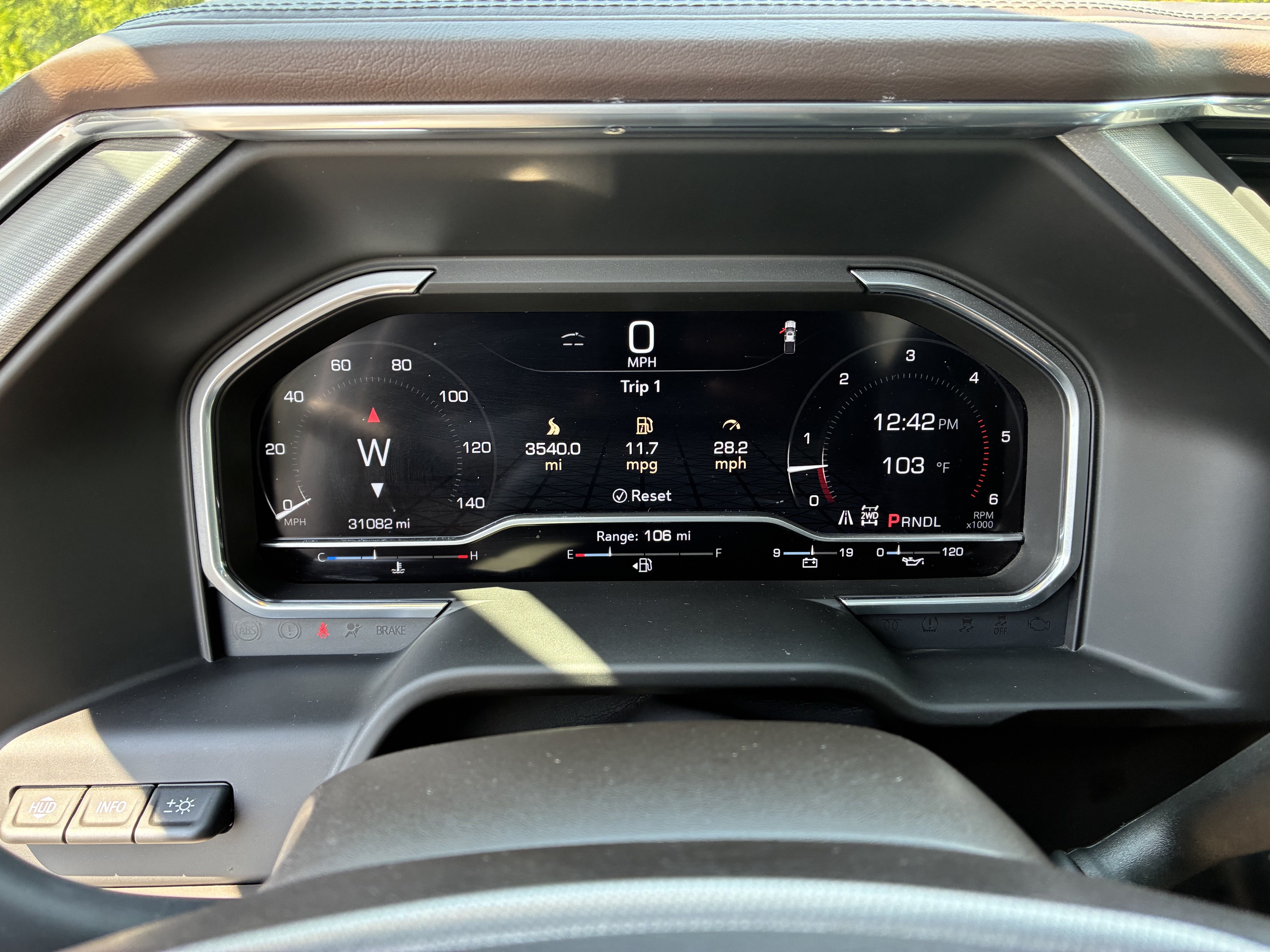 Used 2024 GMC Sierra 2500 Denali w/ Denali Reserve Package AWD/4WD image 32