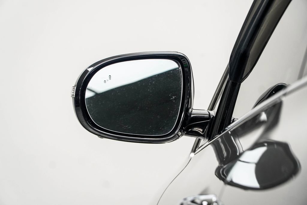 Used 2019 Kia Sorento SX image 14