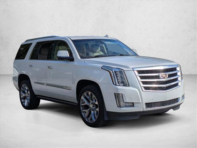Used 2019 Cadillac Escalade Premium Luxury image 3