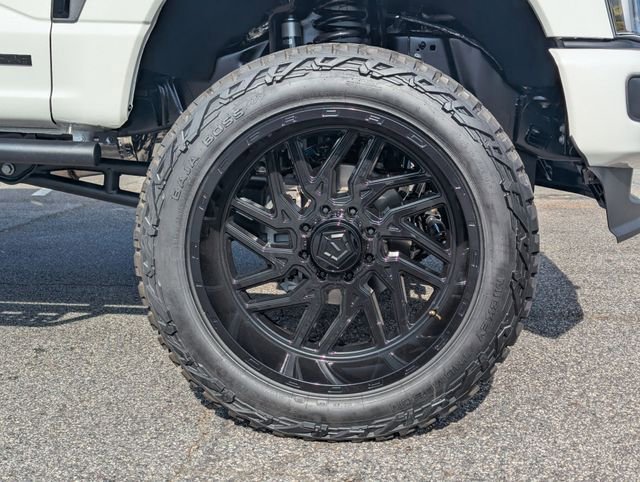 New 2026 Ford F250 Lariat w/ Black Appearance Package image 12