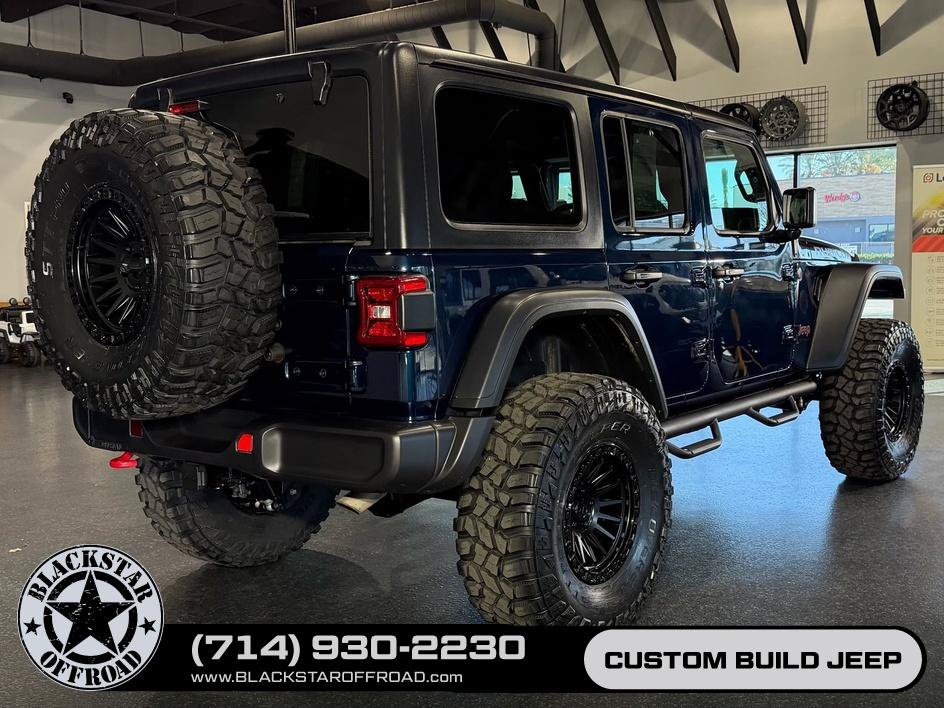 Used 2025 Jeep Wrangler Unlimited Rubicon AWD/4WD image 12