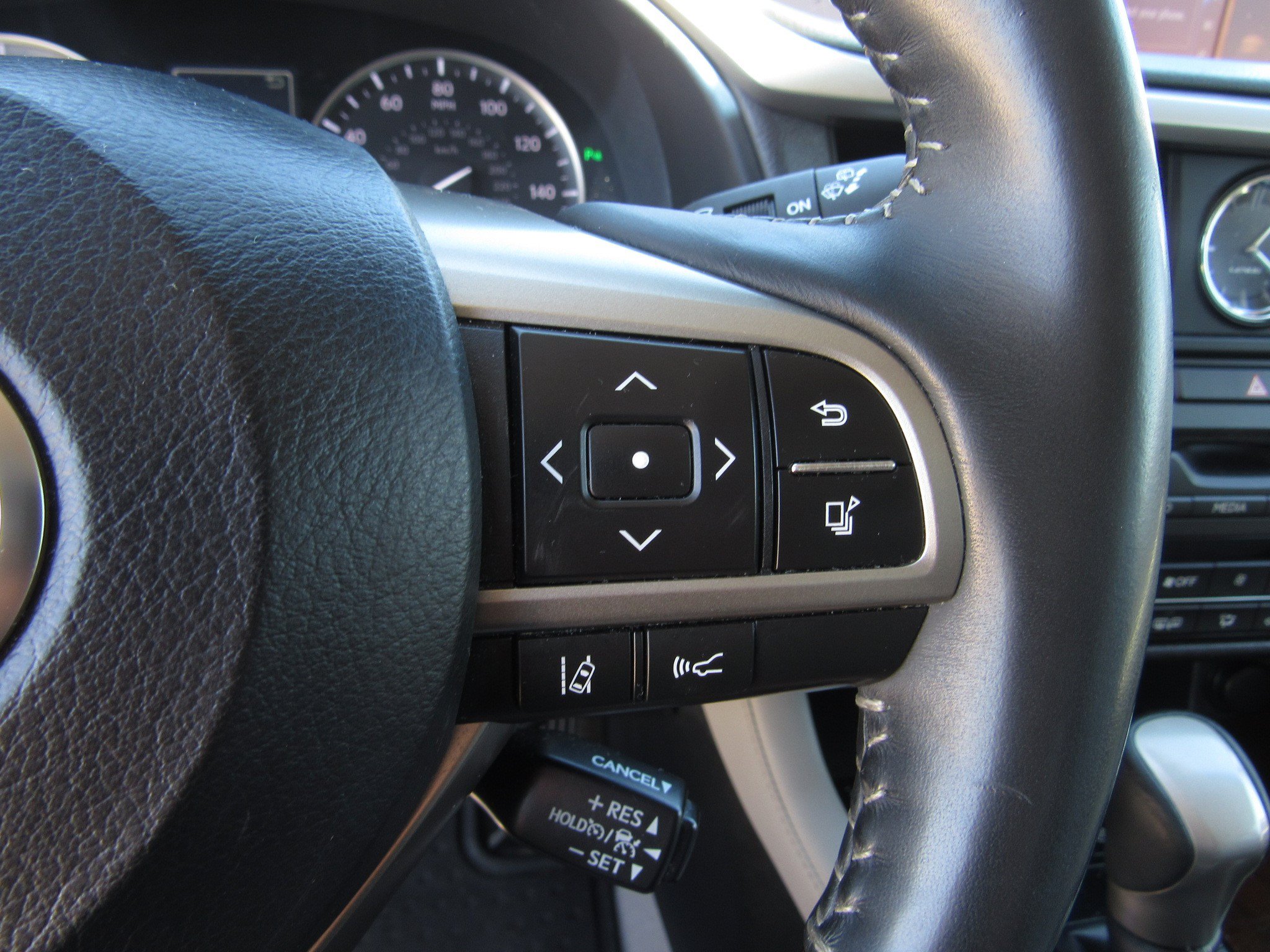 Used 2017 Lexus RX 350 FWD w/ Premium Package image 27