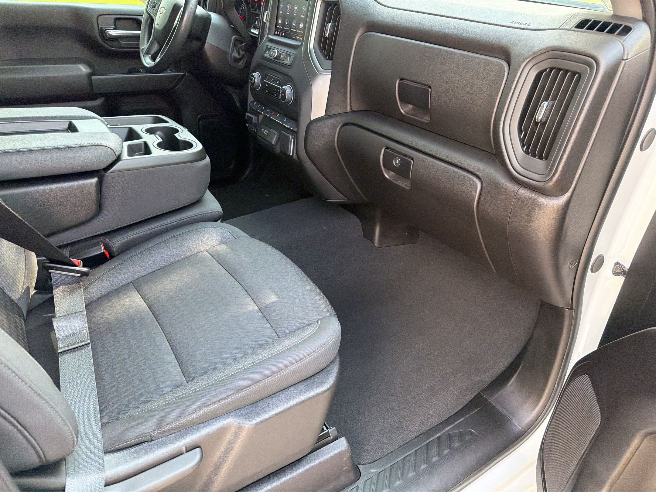 Certified 2025 Chevrolet Silverado 2500 Custom w/ Custom Value Package AWD/4WD image 29