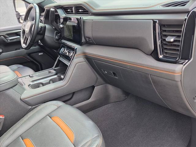 Used 2025 GMC Sierra 2500 AT4 w/ AT4 Premium Plus Package AWD/4WD image 21