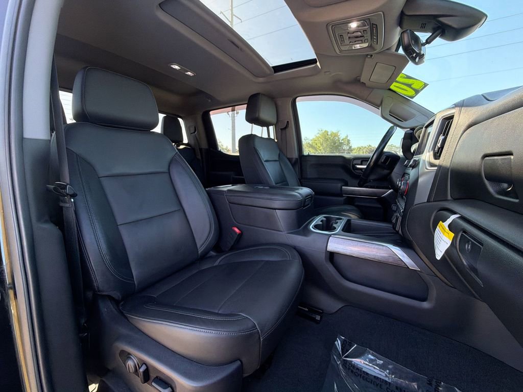 Used 2020 Chevrolet Silverado 1500 LTZ w/ LTZ Plus Package AWD/4WD image 14