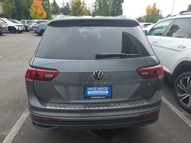 Used 2024 Volkswagen Tiguan Wolfsburg Edition w/ Panoramic Sunroof Package AWD/4WD image 3