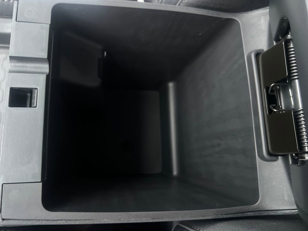 New 2026 Nissan Frontier SV w/ SV Convenience Package image 25