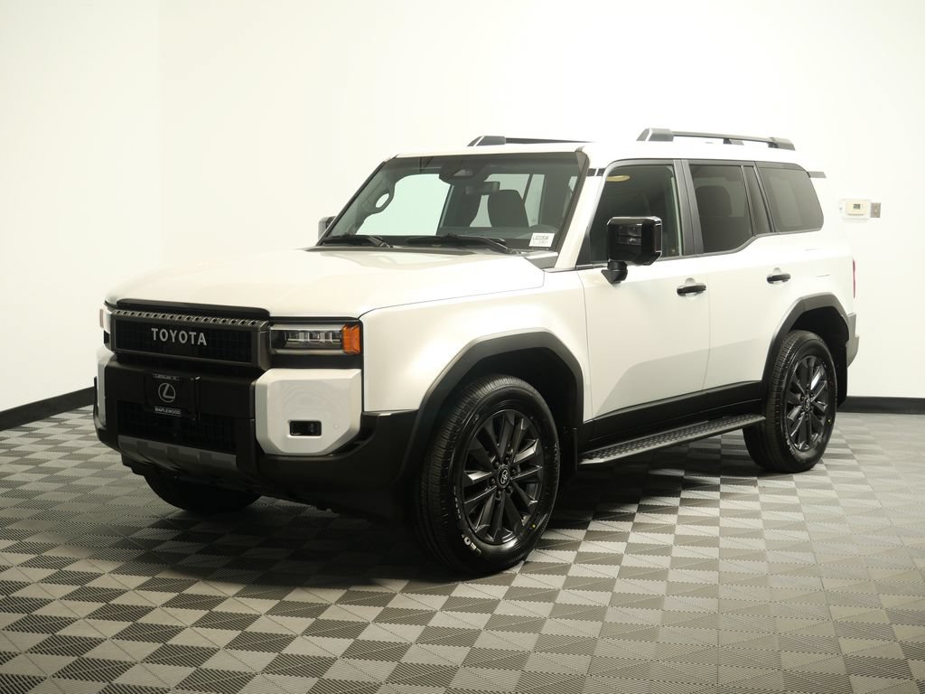Used 2024 Toyota Land Cruiser w/ Premium Package AWD/4WD image 4