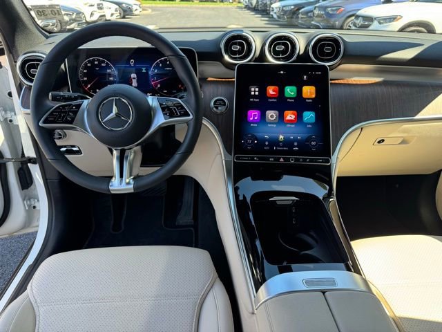 Used 2026 Mercedes-Benz GLC 300 4MATIC image 13