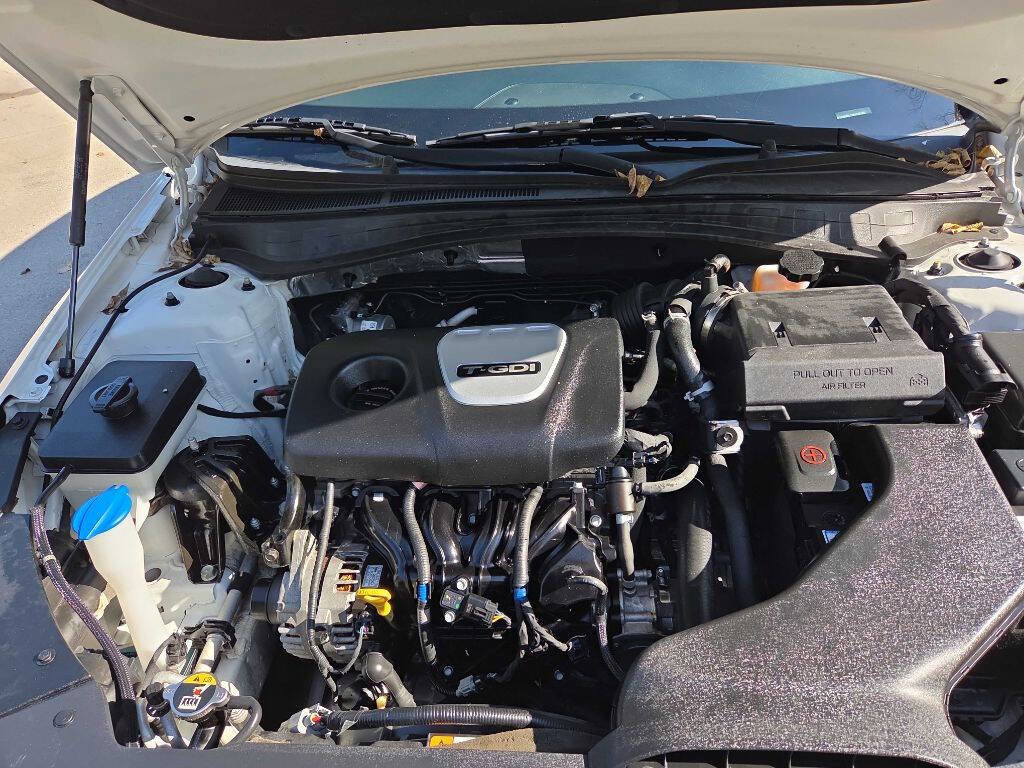 Used 2019 Kia Optima EX w/ EX Premium Package image 14