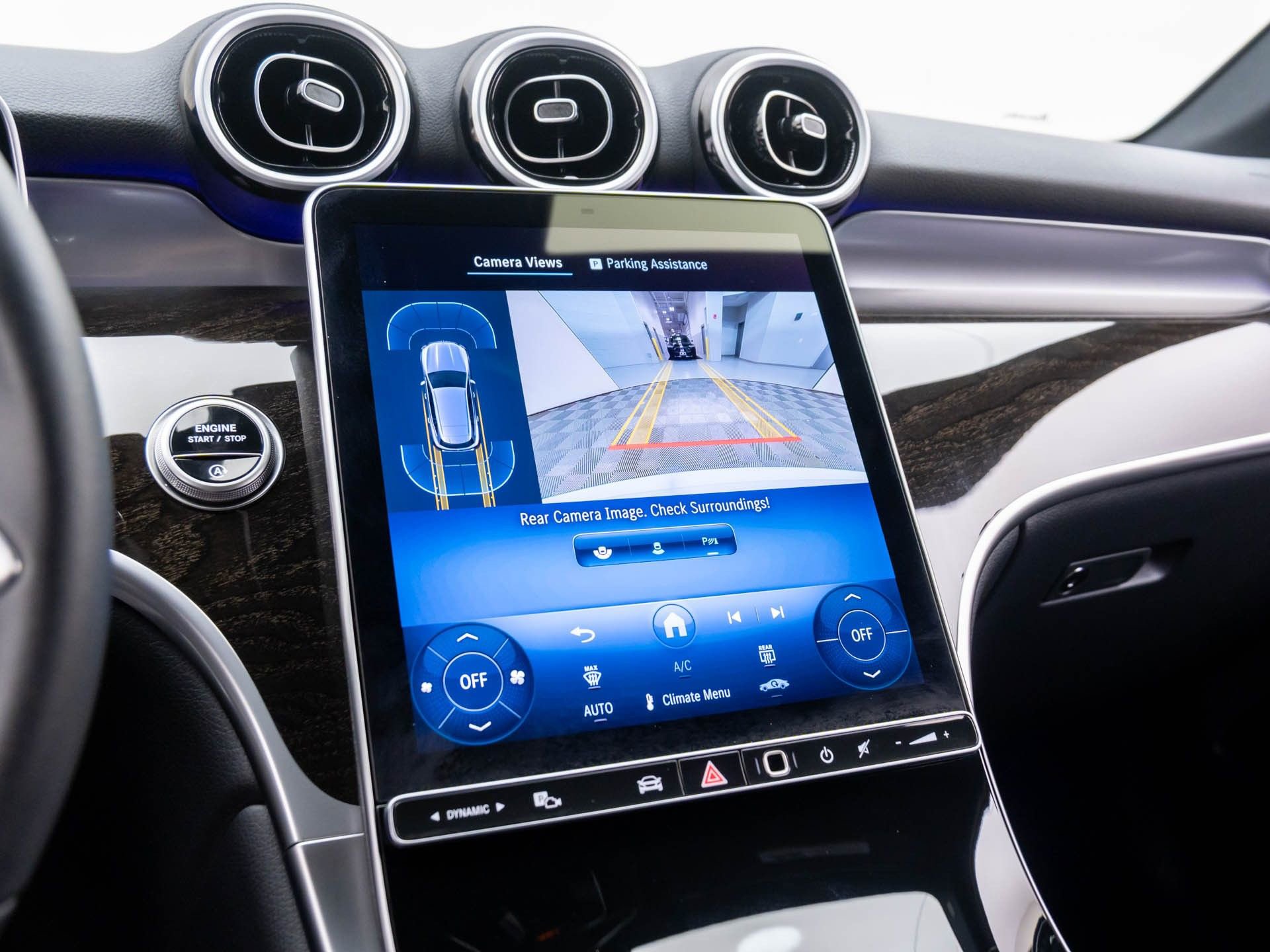 Certified 2025 Mercedes-Benz GLC 300 4MATIC image 23