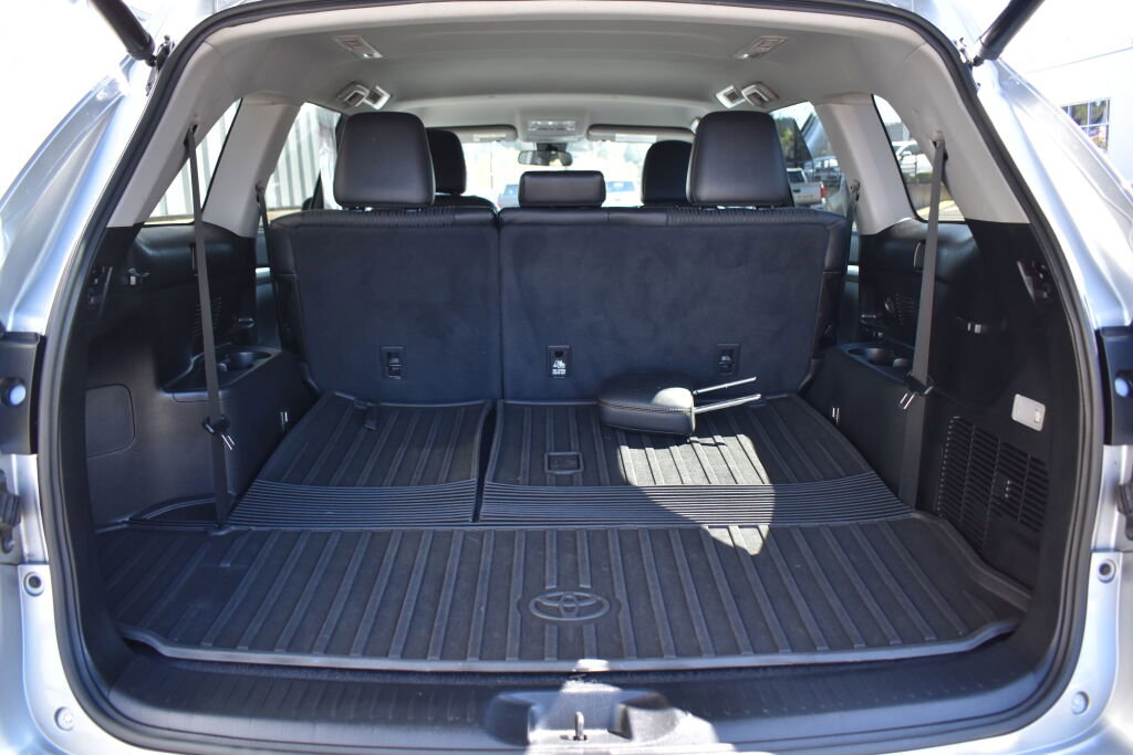 Certified 2017 Toyota Highlander Plus image 21