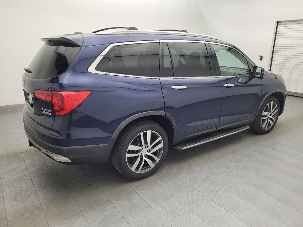 Used 2016 Honda Pilot Touring image 10