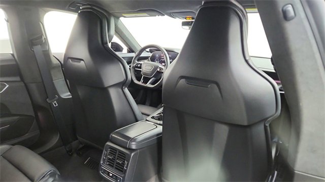 Used 2022 Audi RS e-tron GT w/ Carbon Performance Package image 28