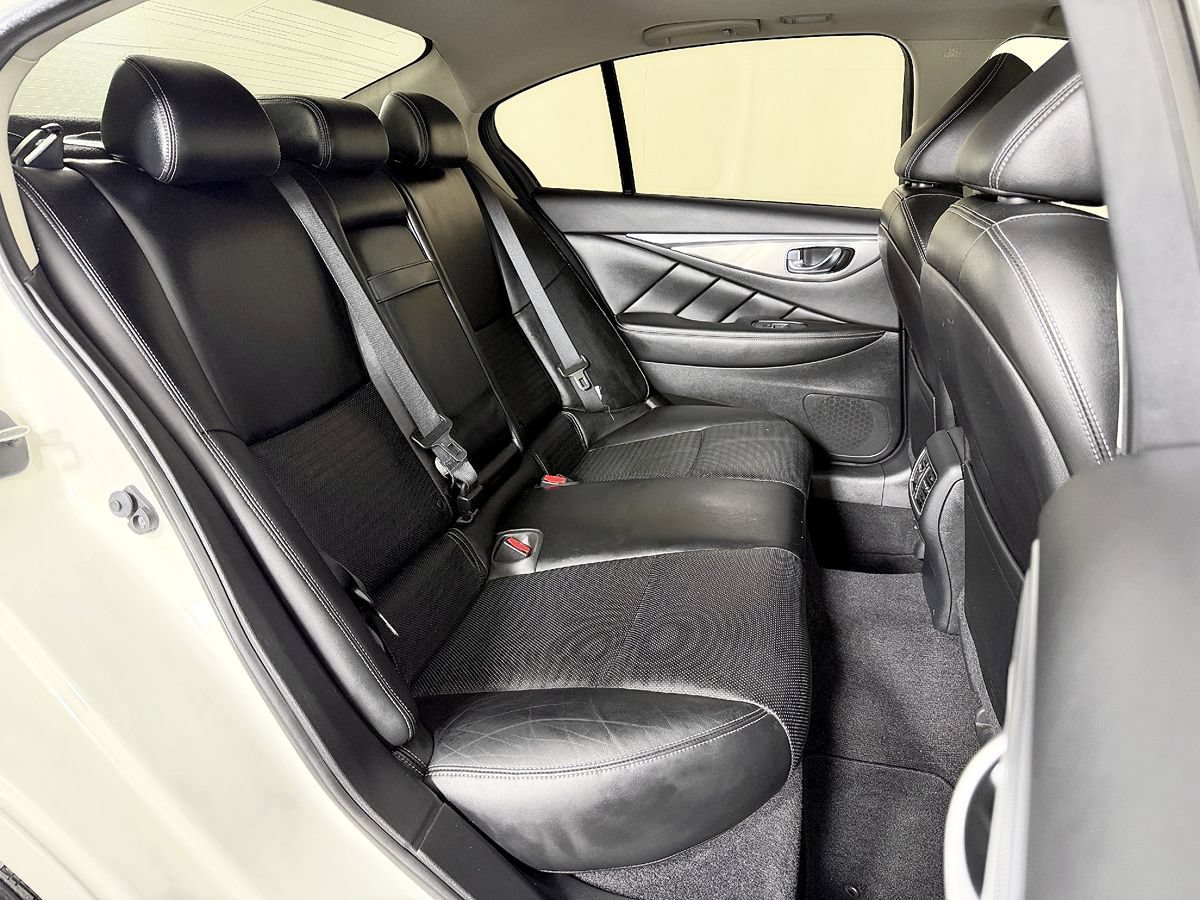 Used 2015 INFINITI Q50 w/ Navigation Package RWD image 45