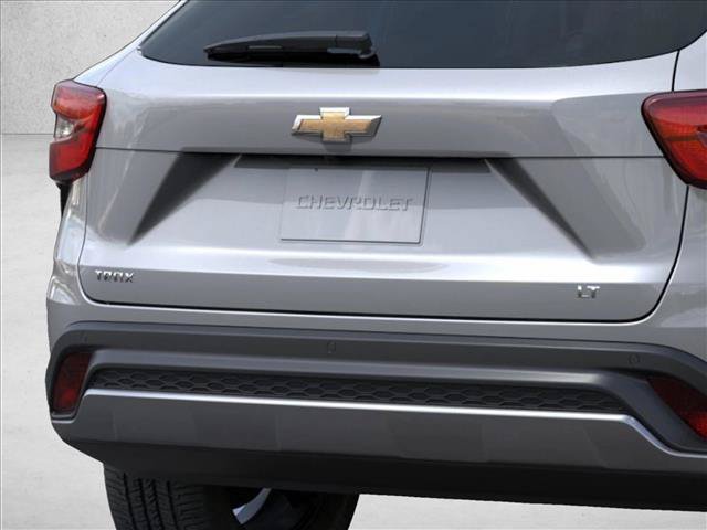 New 2026 Chevrolet Trax LT w/ Driver Confidence Package FWD image 14