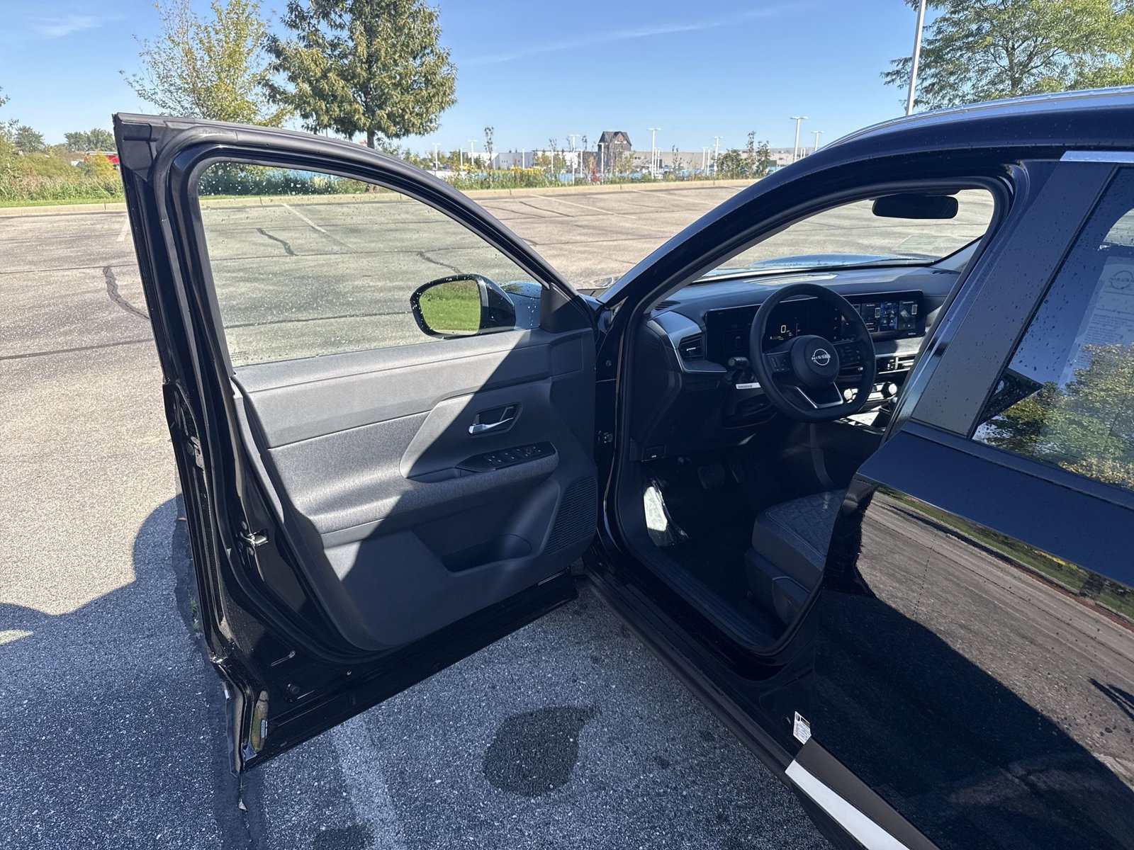 New 2027 Nissan Kicks SV AWD/4WD image 15