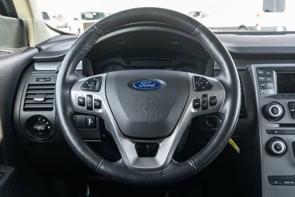 Used 2017 Ford Flex SE FWD image 14
