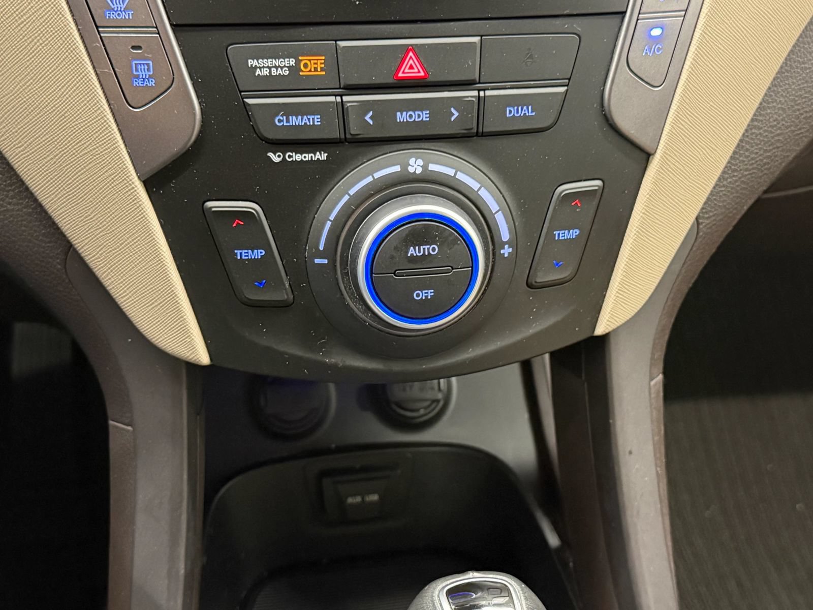 Used 2014 Hyundai Santa Fe Sport 2.0T w/ Navigation Package 06 FWD image 34