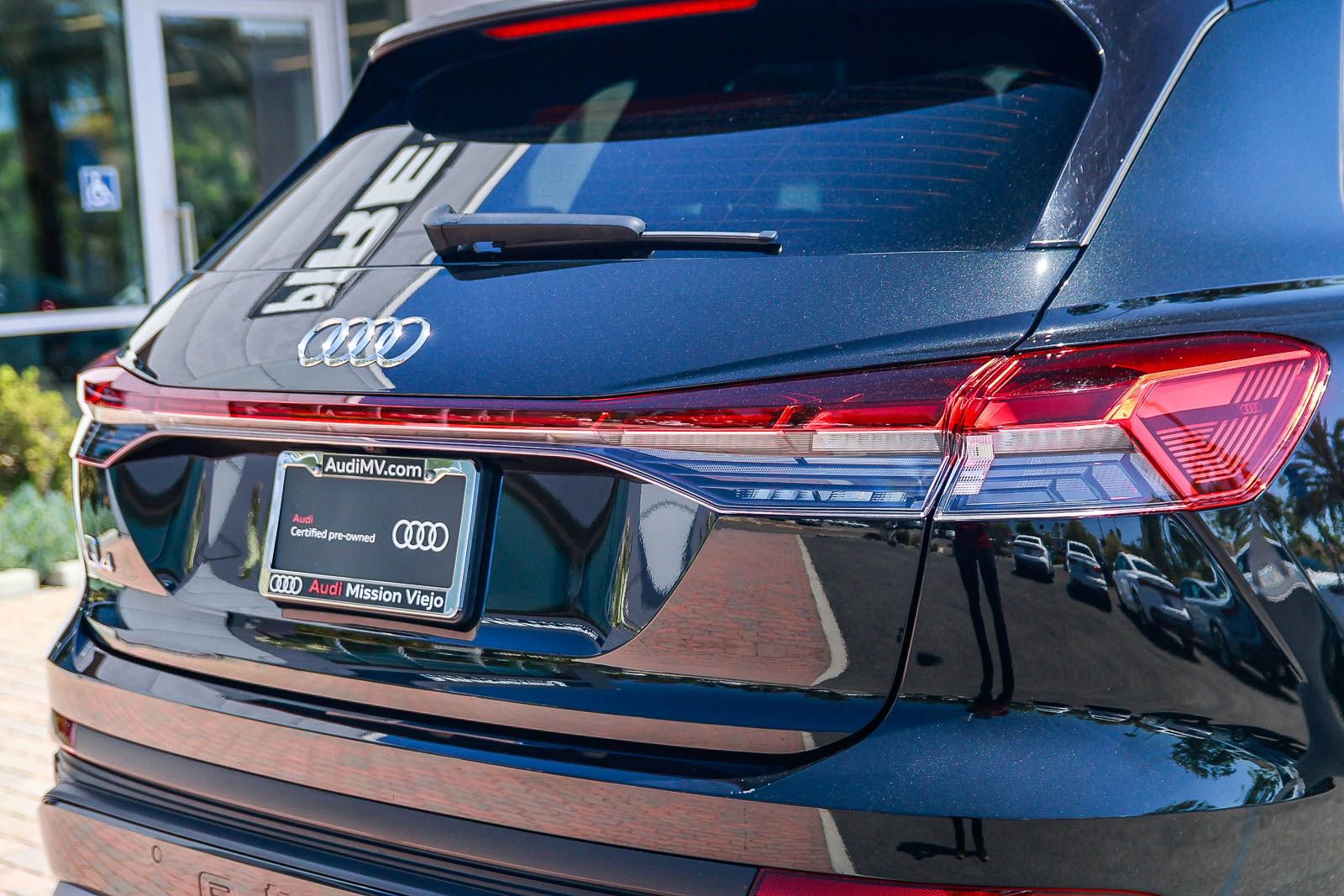 Certified 2023 Audi Q4 e-tron Premium Plus w/ Premium Plus RWD image 8