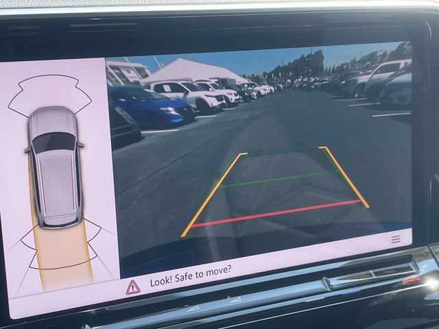 Certified 2026 Volkswagen Atlas SE FWD image 27
