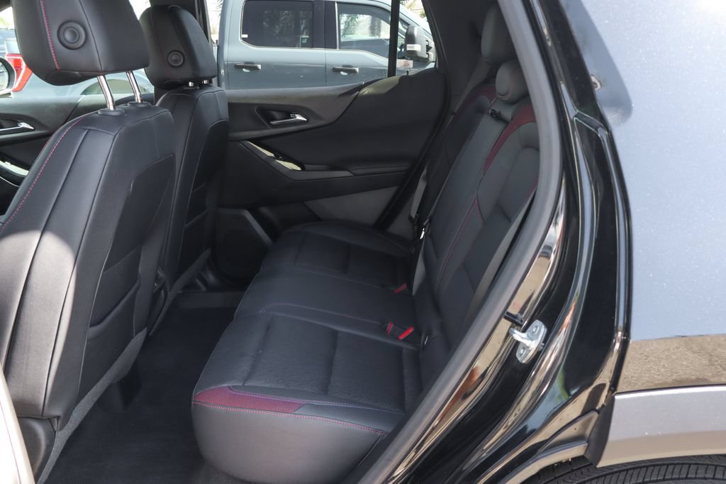 Used 2025 Chevrolet Equinox RS w/ Convenience Package III FWD image 36