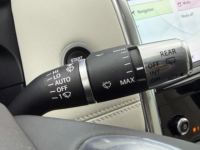 Used 2020 Land Rover Discovery Sport S AWD/4WD image 14