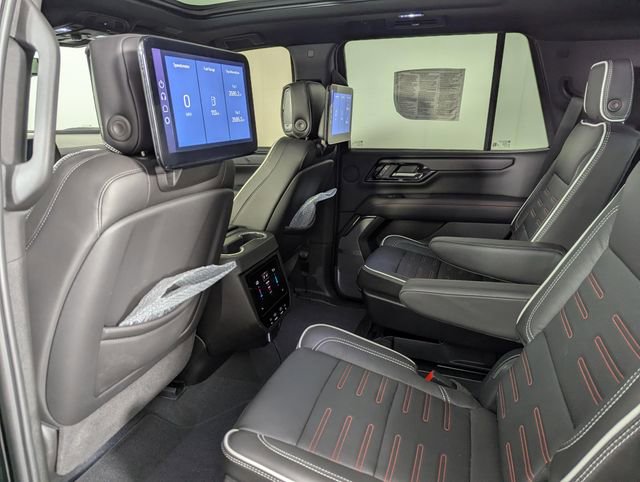 Used 2025 GMC Yukon AT4 Ultimate image 23