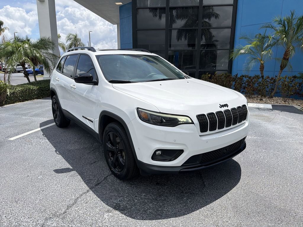 Used 2023 Jeep Cherokee Altitude Lux w/ Lux Elite Package AWD/4WD image 2